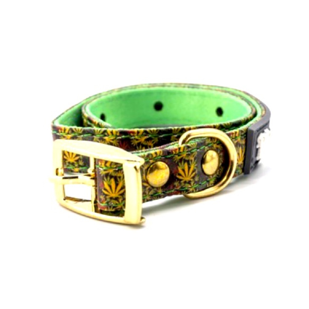 Hemp Leaf Pet Collar